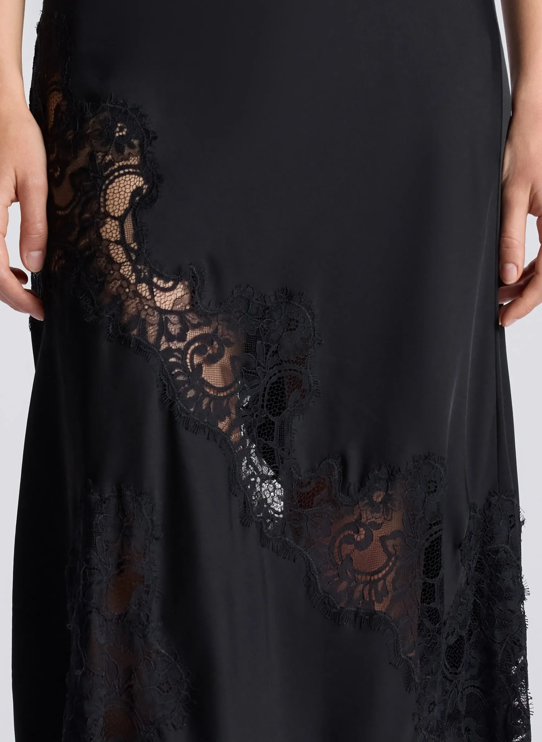 alessia_satin_and_lace_ma_1-1.webp Women A.L.C. Dresses>Alessia Satin And Lace Maxi Dress