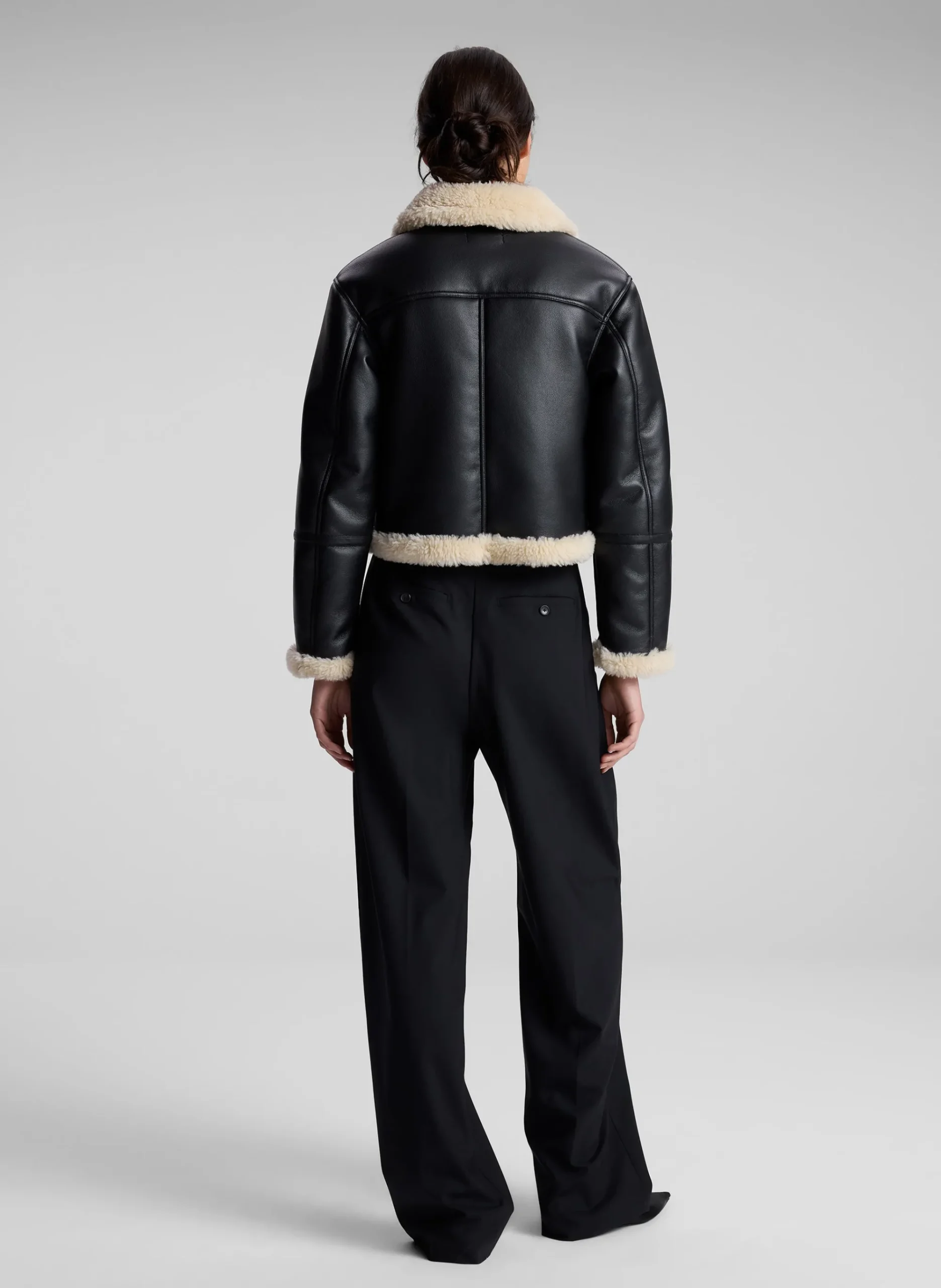 avery_faux_shearling_jack_4.webp Women A.L.C. Jackets & Coats>Avery Faux Shearling Jacket
