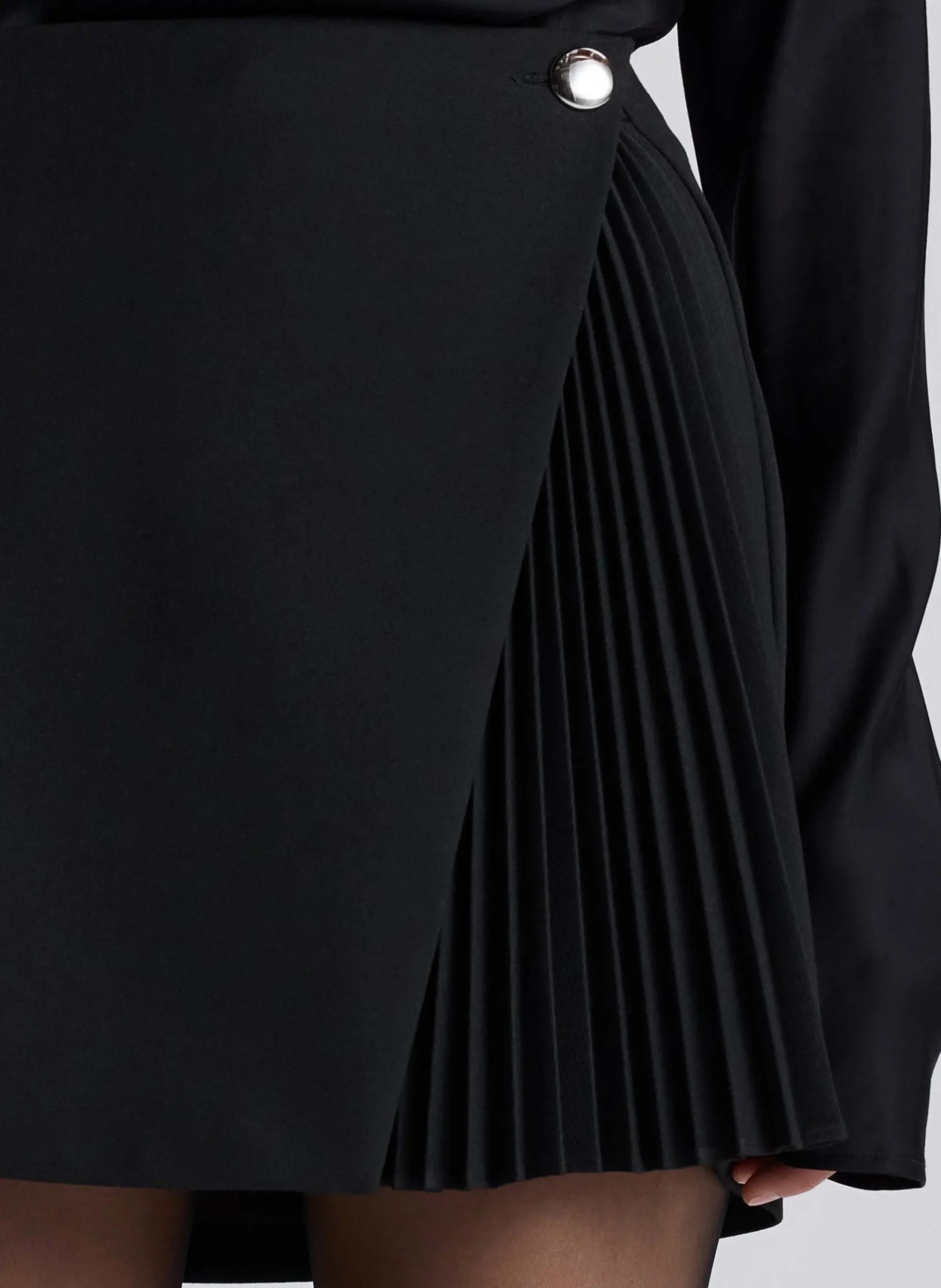 callen_pleated_mini_skirt_1.webp Women A.L.C. Bottoms | Skirts>Callen Pleated Mini Skirt