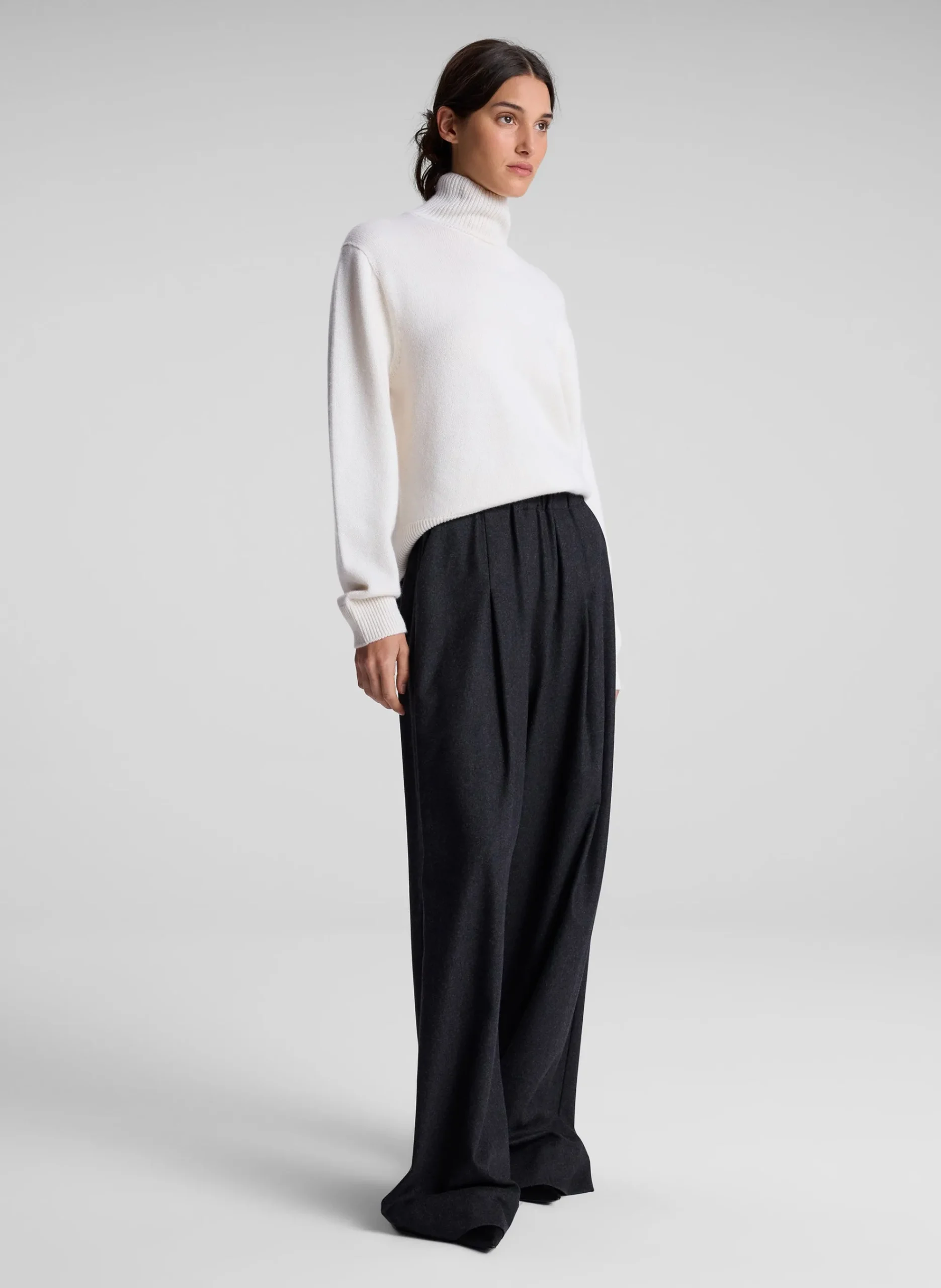 jones_wool_cashmere_pant_2.webp Women A.L.C. Bottoms>Jones Wool Cashmere Pant