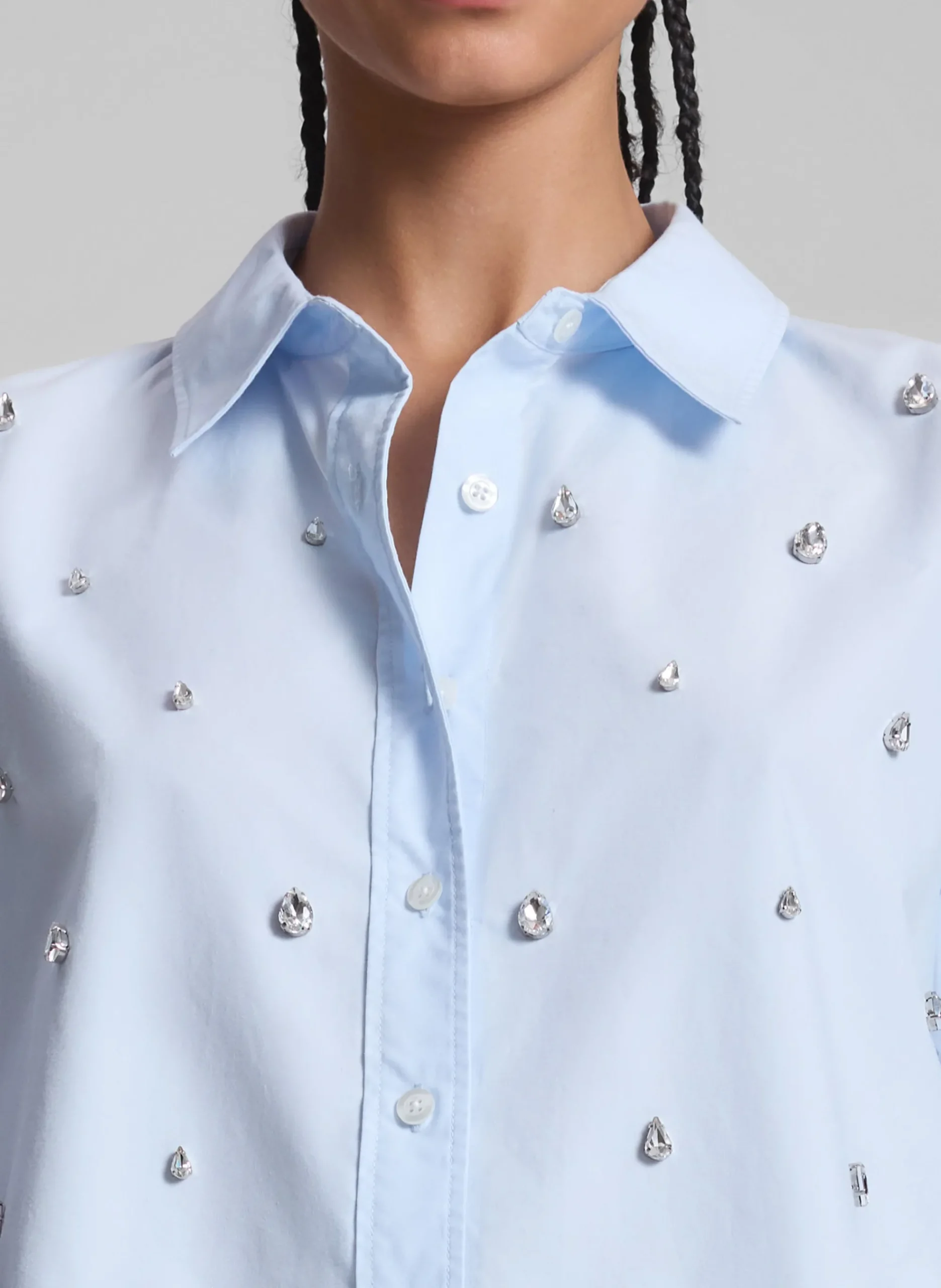 mackie_embellished_croppe_1.webp Women A.L.C. Tops>Mackie Embellished Cropped Cotton Shirt