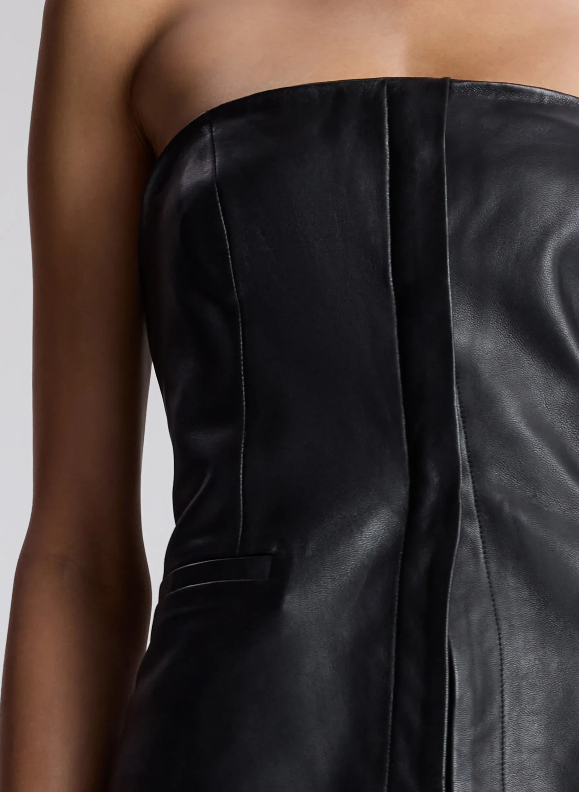 renee_strapless_leather_t_1.webp Women A.L.C. Tops>Renee Strapless Leather Top