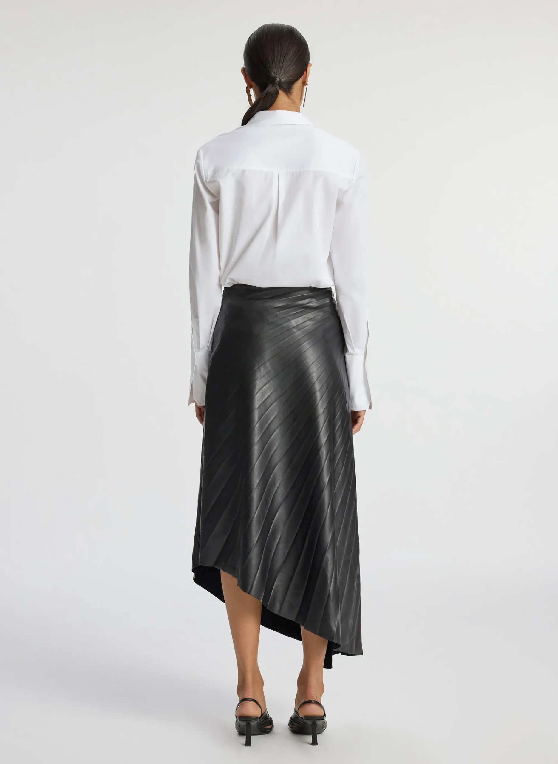 tracy_smooth_vegan_leathe_4.webp Women A.L.C. Bottoms | Skirts>Tracy Smooth Vegan Leather Skirt